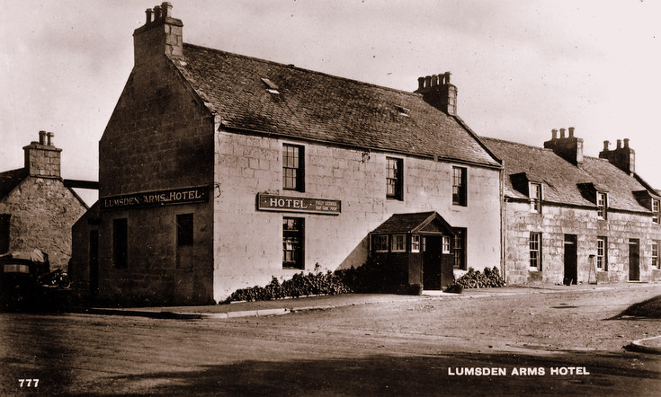 Lumsden Arms Hotel