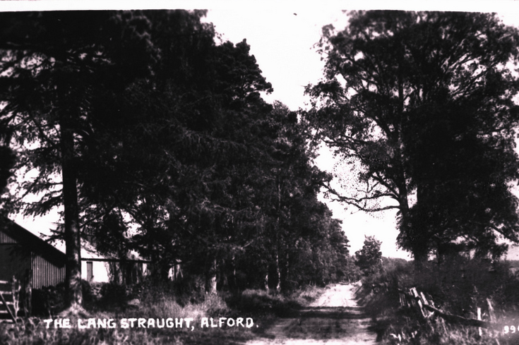 The Lang Stracht, Alford
