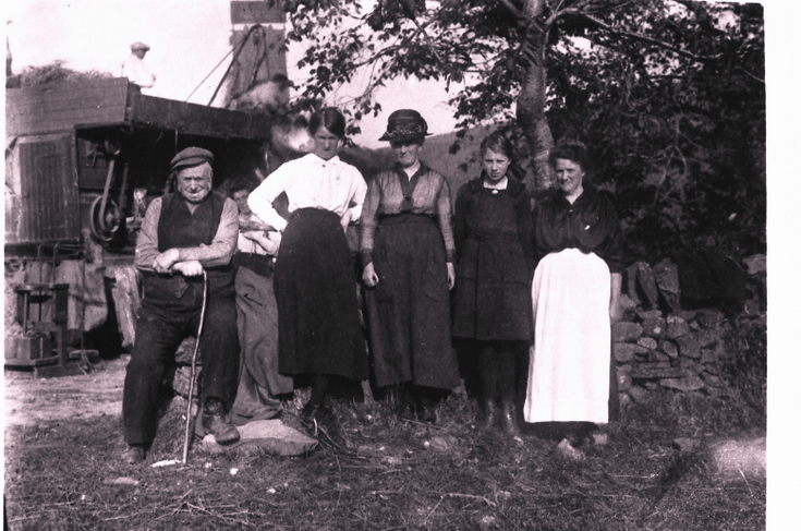 Farm Workers near Alford