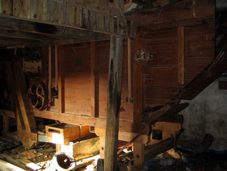 Inside Baltimore Steading