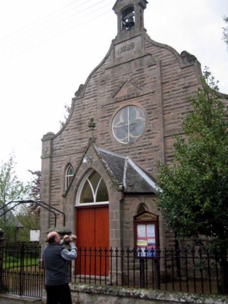 Lumsden Free Kirk